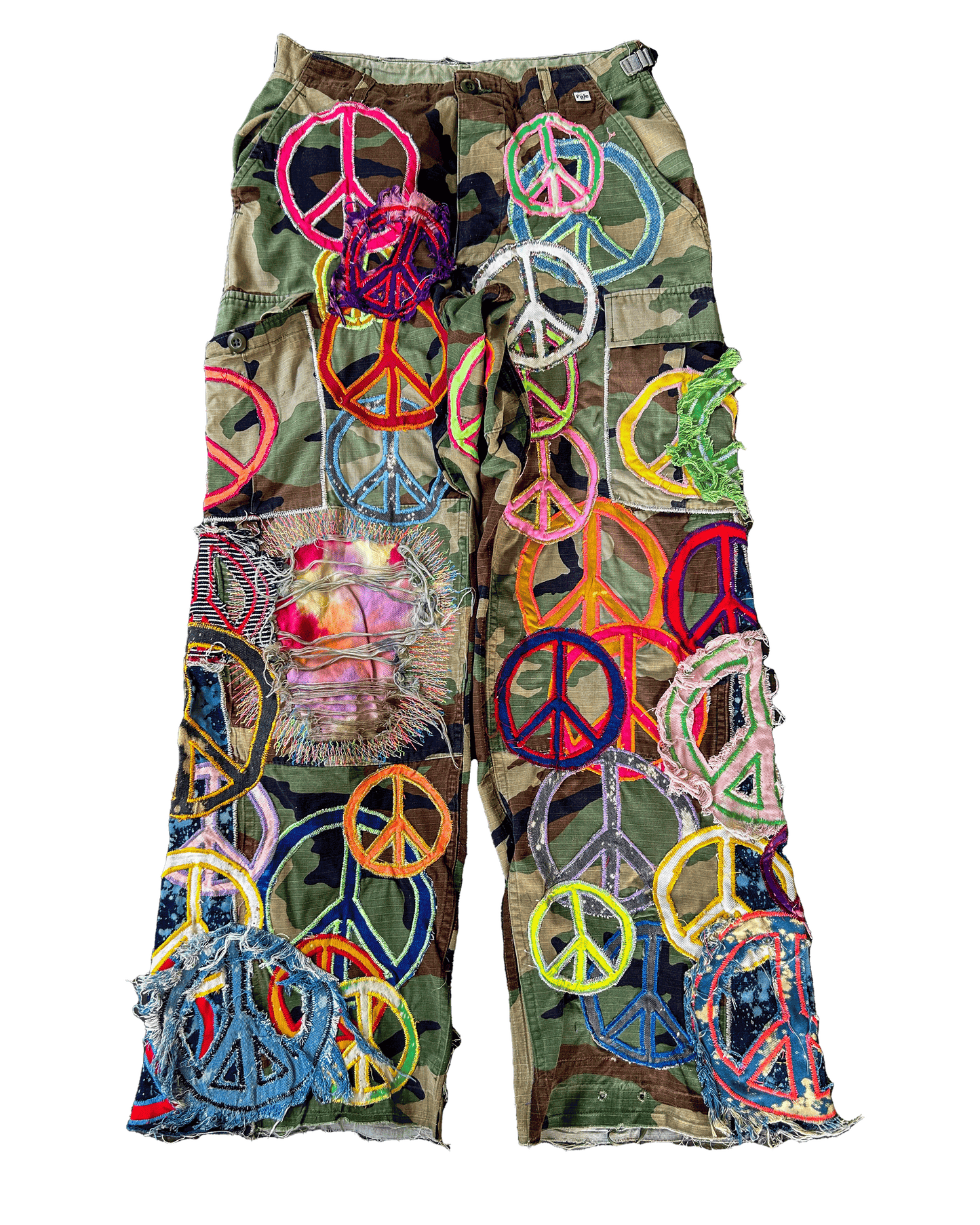 CAMO PEACE PATCHWORK FLARE DENIM