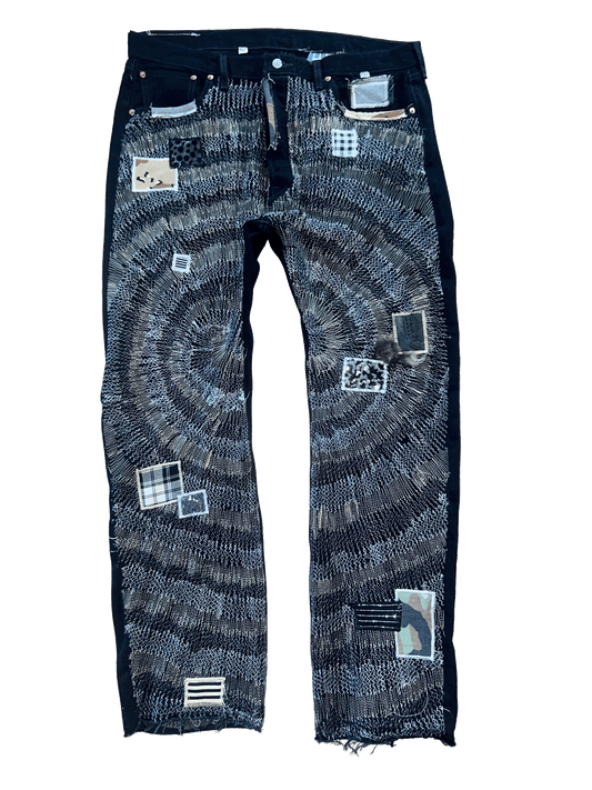 BLACK STITCH-DYE DENIM