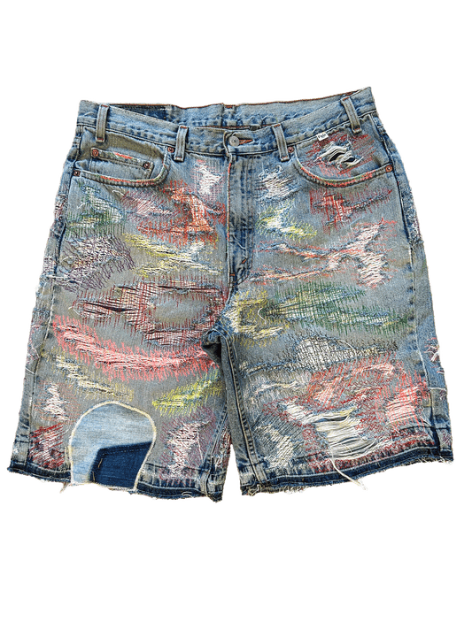 CRASH TATTERED DENIM SHORT