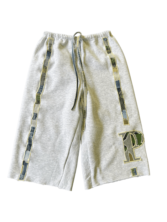 GREY STRIPED BAGGY LONG TRACK SHORT