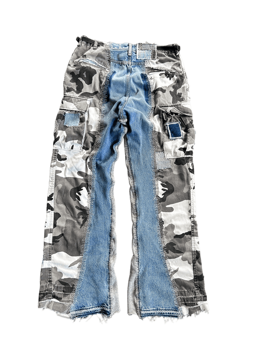 SPLICE FLARE HYBRID DENIM (SNOW)
